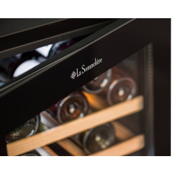 TR2V121 Double-zone wine cellar 166 bottles