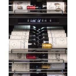 PF160 wine cellar 152 bottles la sommeliere zoom control panel