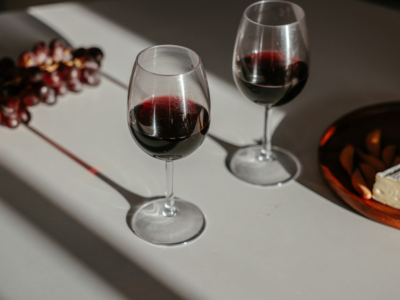 Les vins de garde : qu’est-ce qui leur permet de vieillir aussi bien ?